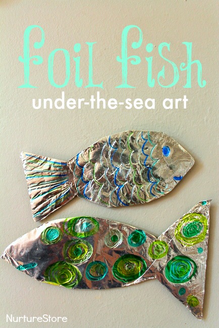 Foil fish craft :: ocean theme for preschool - NurtureStore